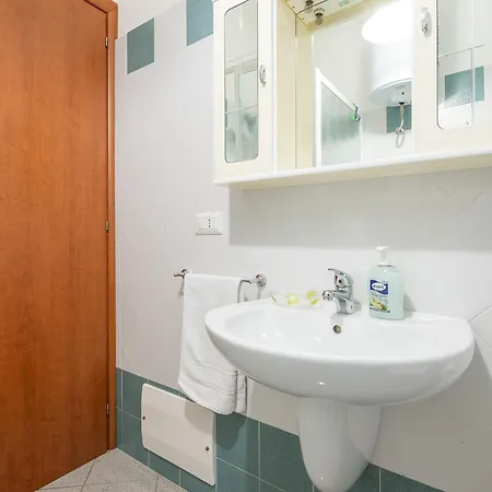 Daire Casa Ginepri F *