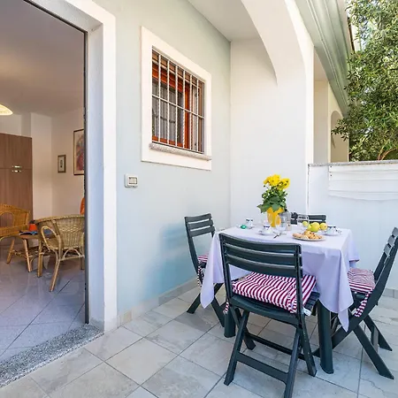 Daire Casa Ginepri F *